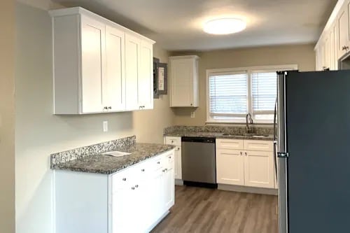 Foto del edificio - 2199 Phillips Rd