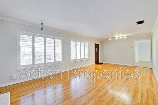 Foto del edificio - 1630 Alison Ave