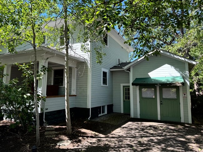 Building Photo - 4 Bedroom House Near Downtown Eugene