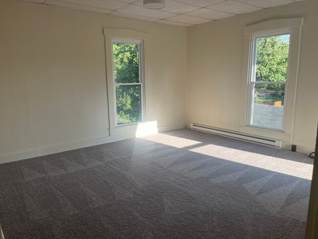 Living room - 1007 S Indiana St
