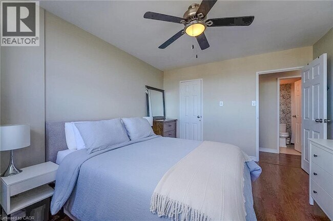 Building Photo - 212 Kerr St