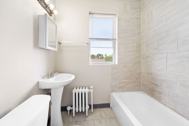 Foto del edificio - 7100 Freda St