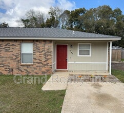 Building Photo - 4148 Charles Cir