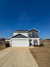 Building Photo - 19 Terrier Ct