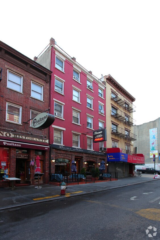 Fotografía del edificio - 120 Mulberry St