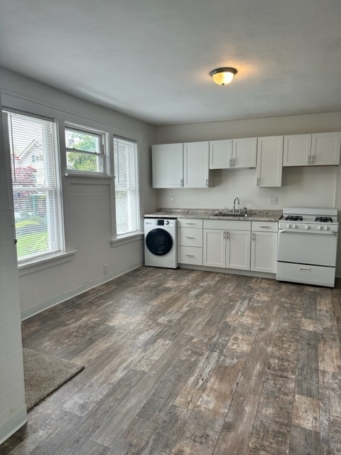 Building Photo - 1202 Brown Ave