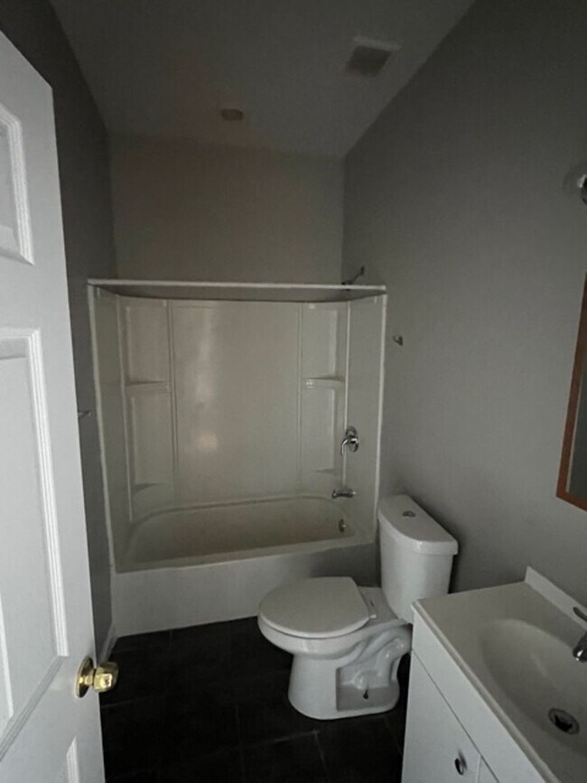 Foto del edificio - 2113 E Huntingdon St