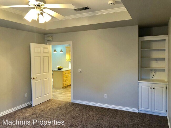 Building Photo - 3 br, 2 bath House - 12 Brennan Terrace