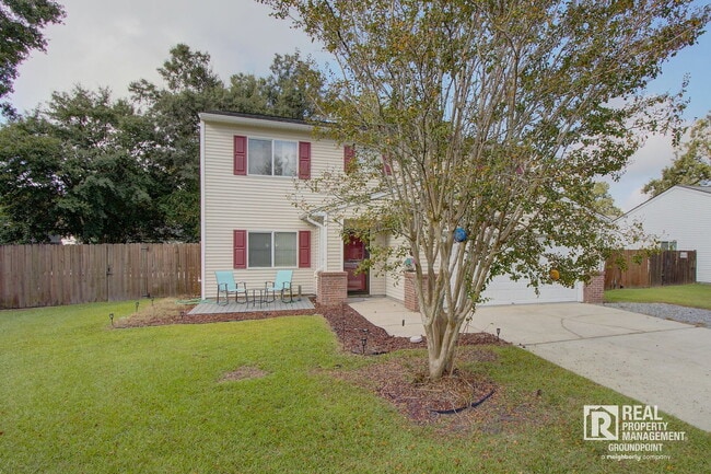 Building Photo - 121 Sioux Ct