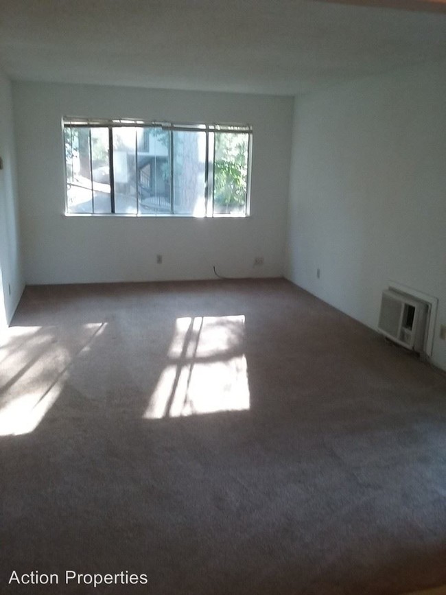 Building Photo - 862 De Bernardi Ct