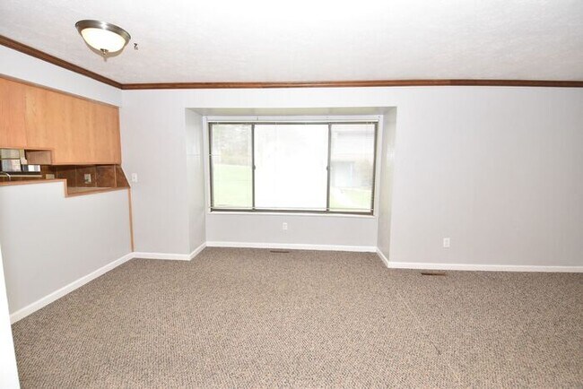 Building Photo - Rare Unit in Georgetown