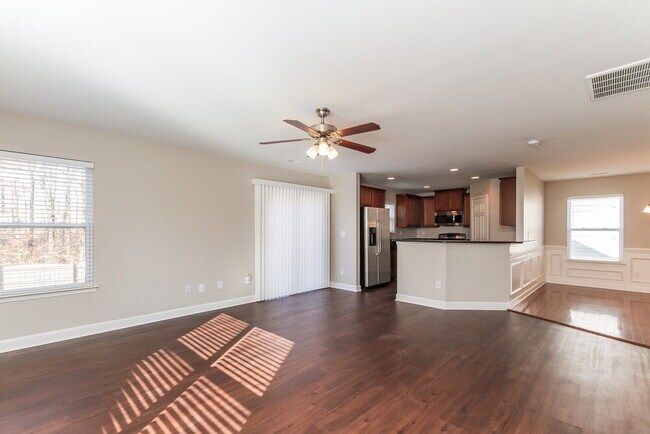 Foto del edificio - 11703 Sweetbriar Ridge Dr
