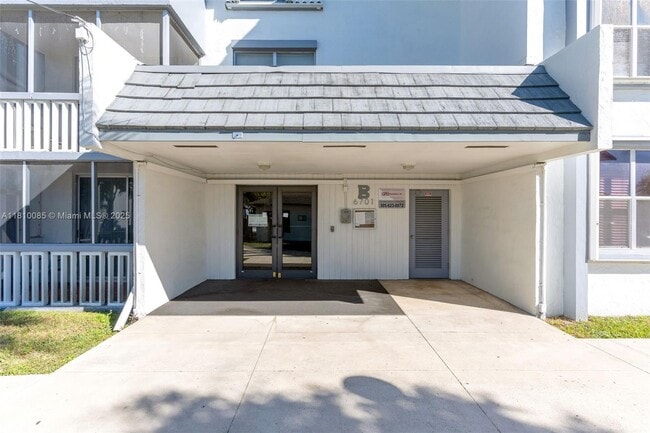 Building Photo - 6701 NW 169th St