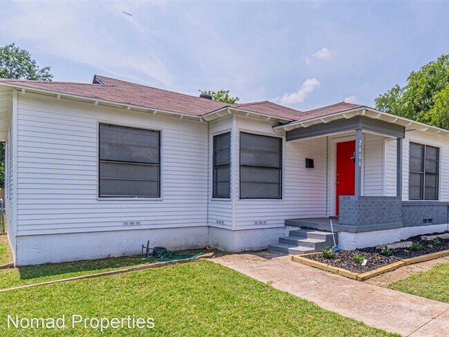 Foto del edificio - 2 br, 1 bath House - 2606 E Overton Rd