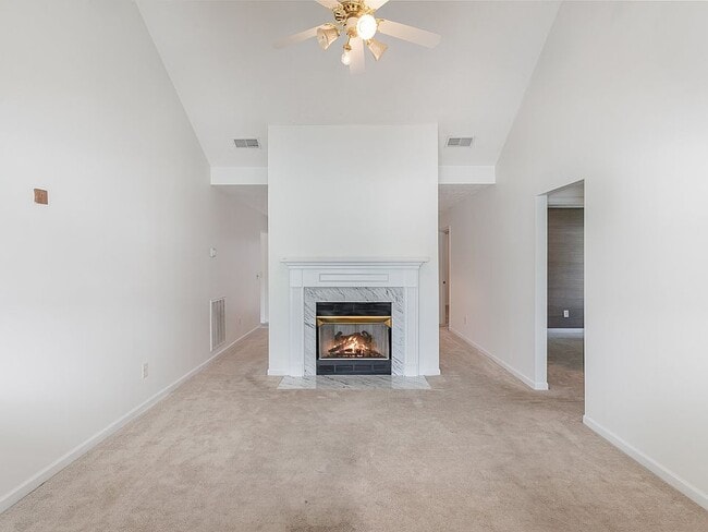 Building Photo - 1065 Chesire Way