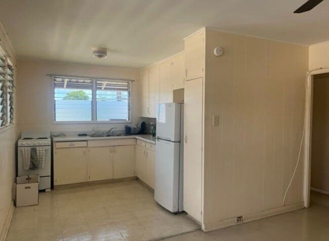 Photo - 94-965-965 Awanei St Apartment