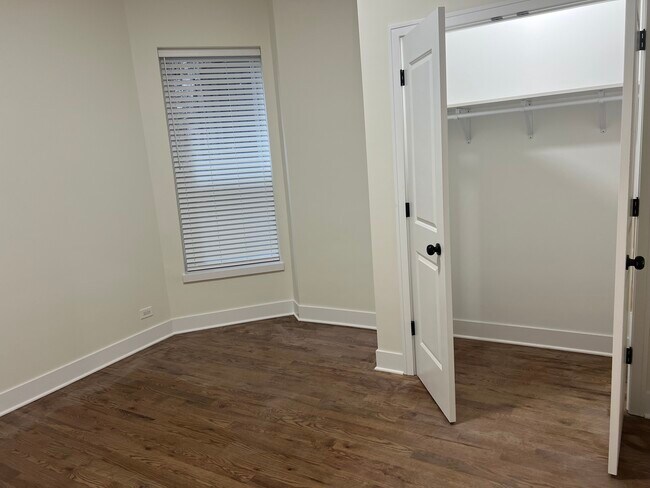 Foto del edificio - 2750 W Wilcox St