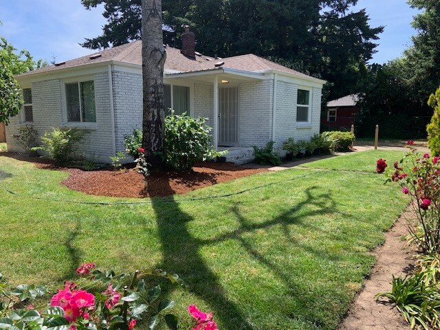 Foto principal - 3160 Harlow Rd