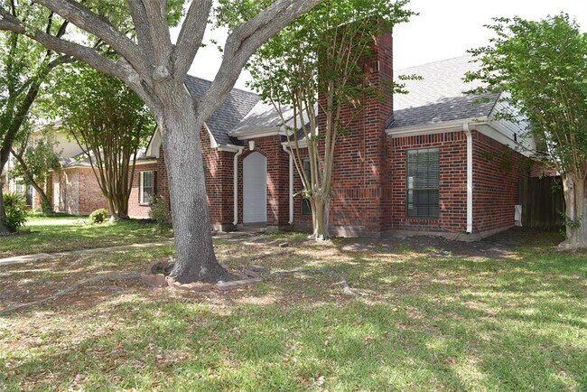 Foto del edificio - 12134 Ella Lee Ln