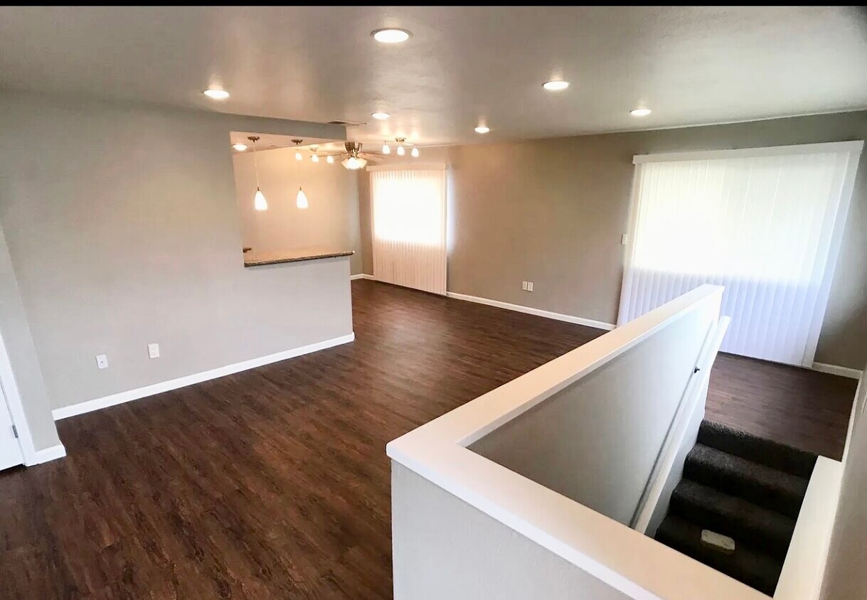 Foto principal - 959 Maya St