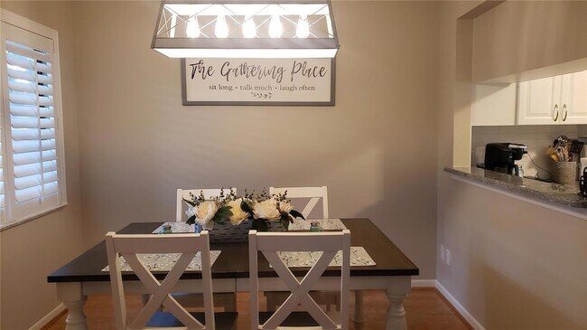 Building Photo - 772 Bird Bay Dr N