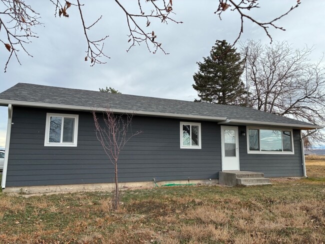 Building Photo - 3296 N 3300 E