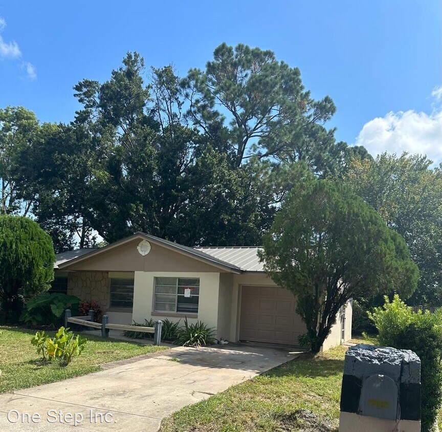 Primary Photo - 3 br, 2 bath House - 1717 Montgomery Ave