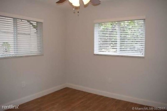 Building Photo - 3120 S Le Jeune Rd