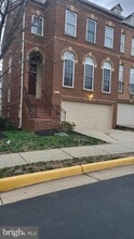 Building Photo - 9239 Point Replete Dr