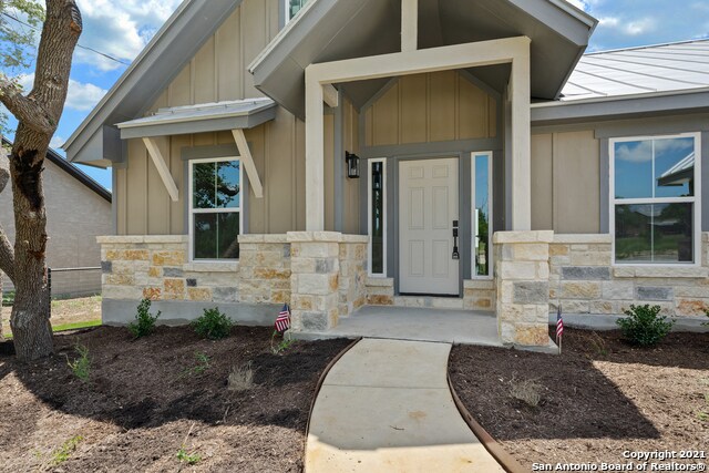 Building Photo - 114 Jacob Dearing St