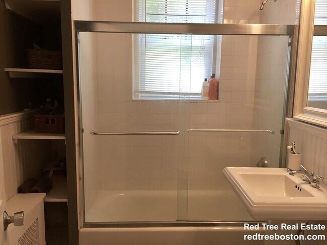 Photo - 1 Commonwealth Ct Apartment