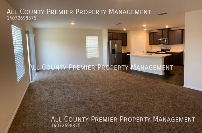 Building Photo - Beautiful 4 Bedroom 2 Bath Home in Alta La...