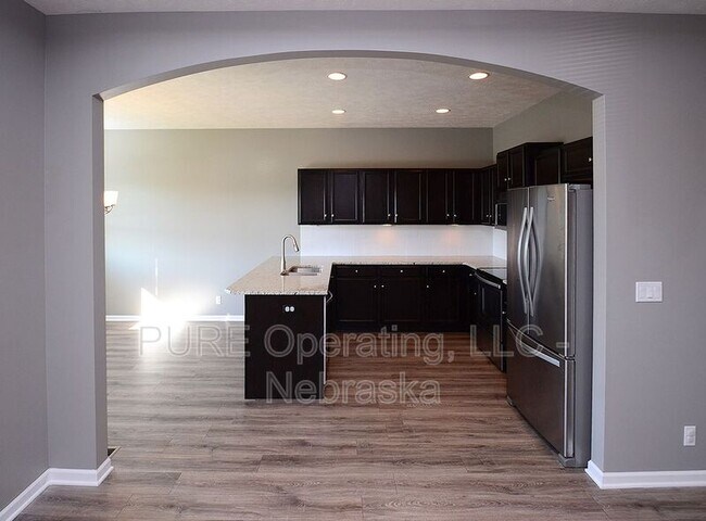 Building Photo - 16509 Heather St