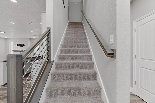Foto del edificio - 5603 Linq Ct NE