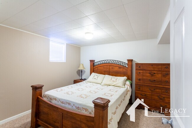 Foto del edificio - 1203 E 5th St