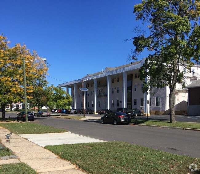 Apartments under 1,000 in New Jersey