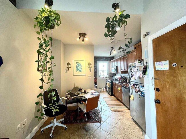 Foto del edificio - 313 5th St