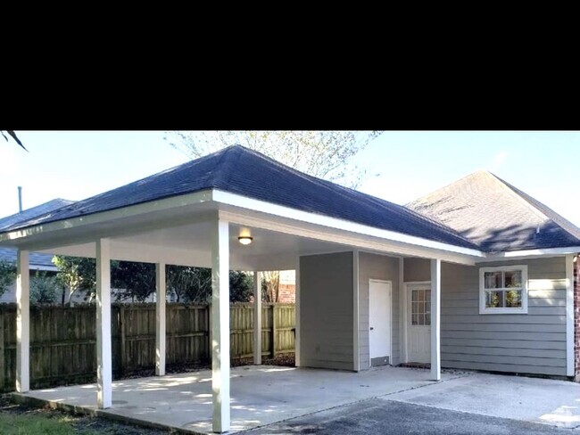 Building Photo - 5629 Arialo Dr