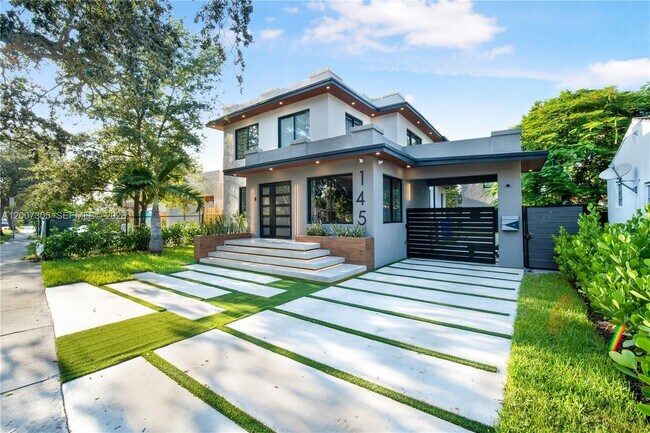 Foto del edificio - 145 NE 49th St