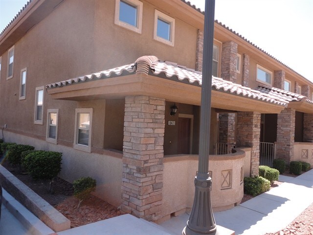 Foto principal - 10471 Tuscany Rose Court