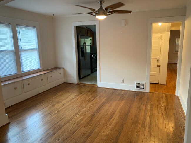 Dining Room - 25 Wellesley Dr