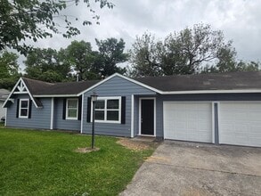Building Photo - 1226 Havner Ln