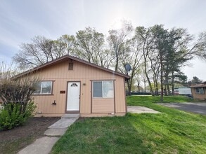 Building Photo - 3039 Kane St