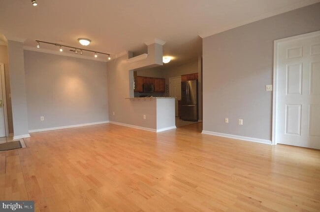 Building Photo - 4551 Strutfield Ln