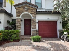 Building Photo - 11562 SW 254th St