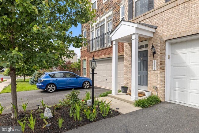 Foto del edificio - 1774 Moultrie Terrace NE