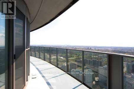 Building Photo - 50 Absolute Ave