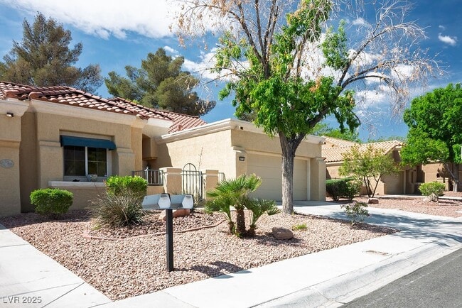 Building Photo - 8929 Marble Dr