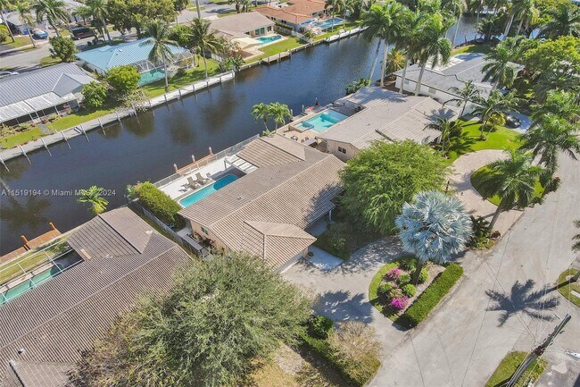 Building Photo - 5900 Northeast 14th Lane, Fort Lauderdale,...