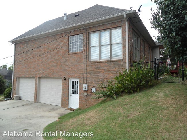 Building Photo - 4491 Bentwood Dr